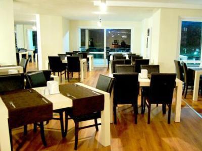 Mersin Green Tower Suites Mezitli Exterior foto